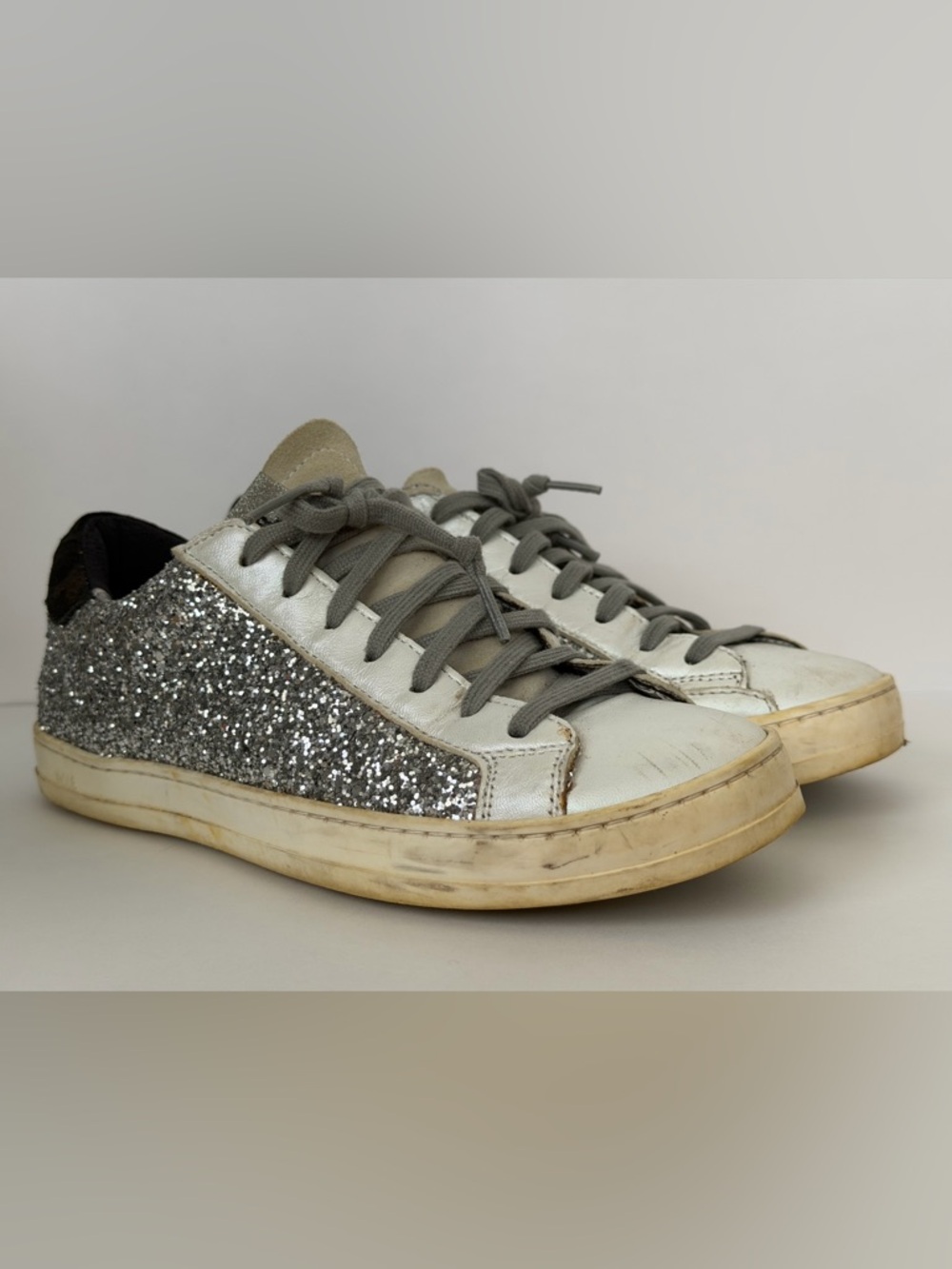 P448 Silver Glitter Low-Top Sneaker with Gray Laces